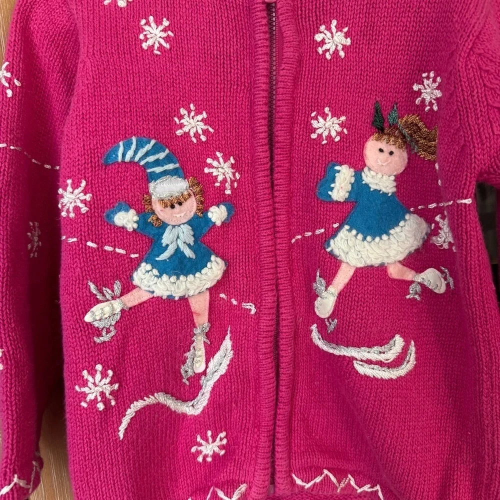 Vintage embroidered knit cardigan applique ice skating toddler girl sweater 90s